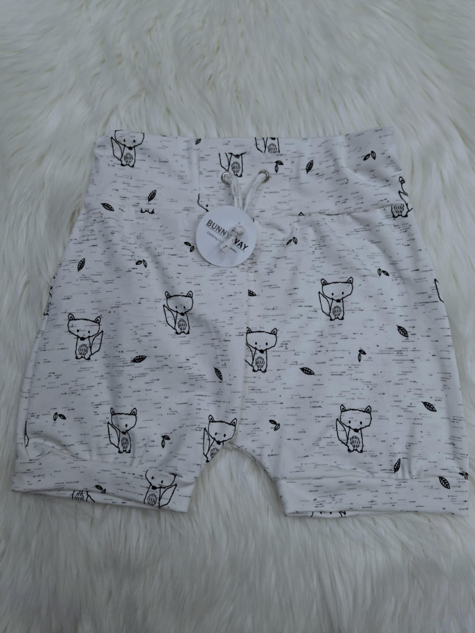 Kratke hlače št. 104/110 -Lisjaček